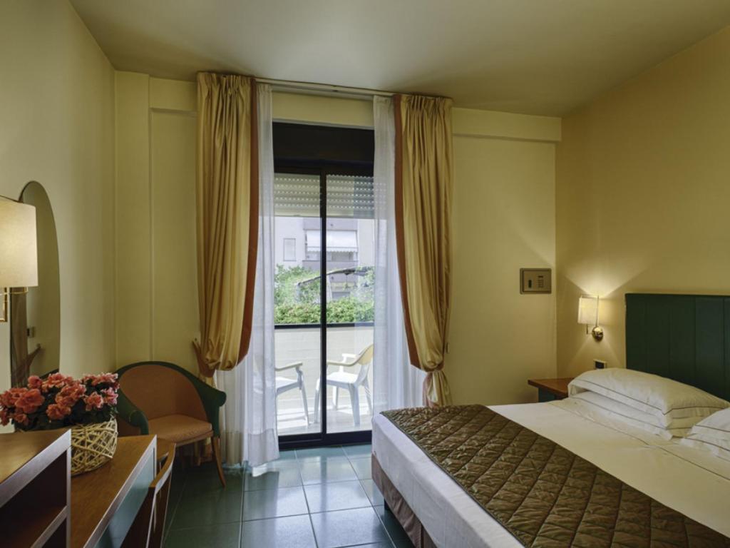 Hotel Cristallo Giulianova Eksteriør bilde
